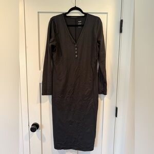 525 Long Sleeve Dress